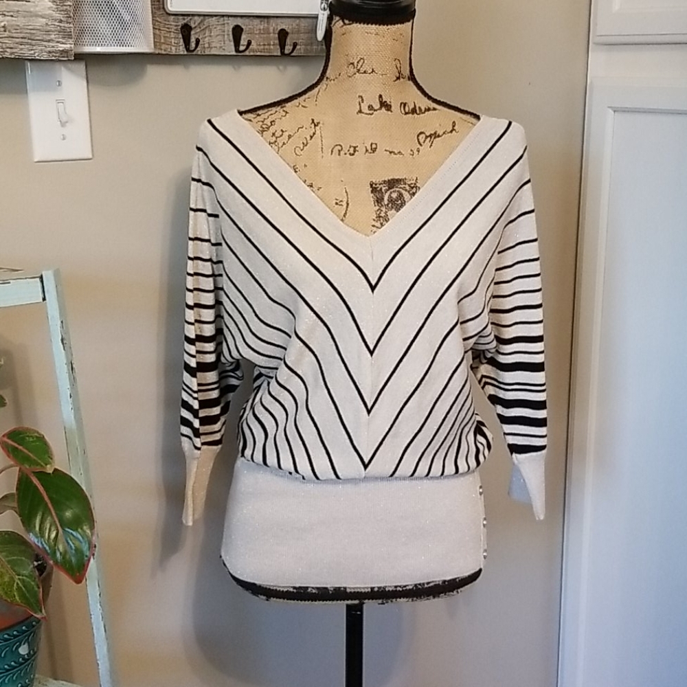 White House Black Market Blouse